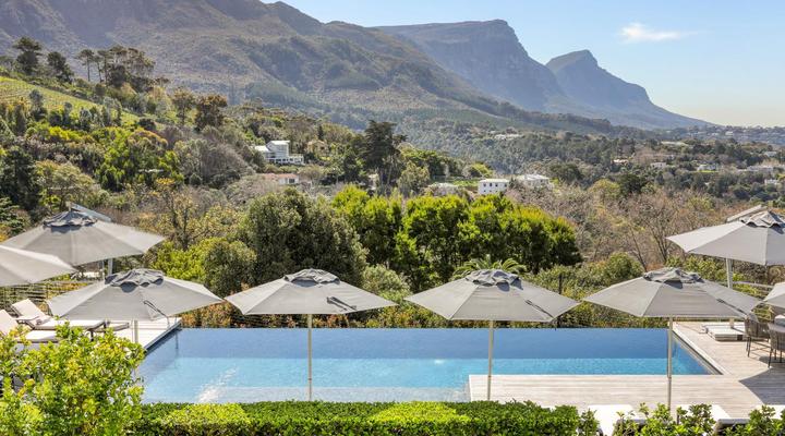 Villa Lion View - Private Luxury Retreat