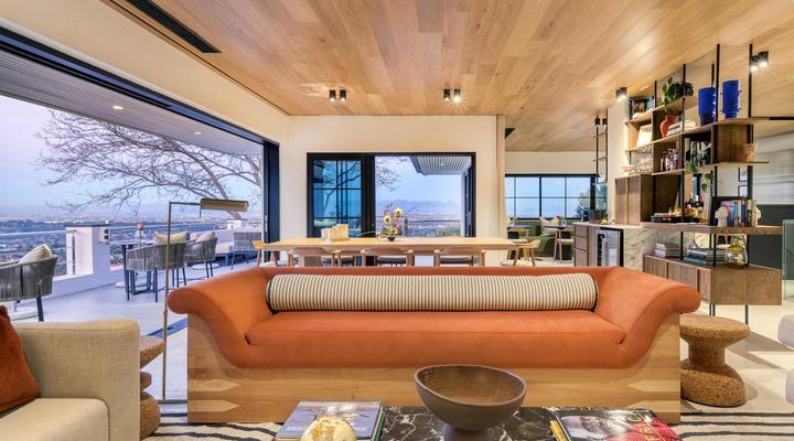 Villa Lion View - Private Luxury Retreat