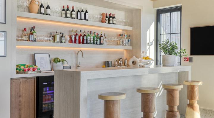 Villa Lion View - Private Luxury Retreat