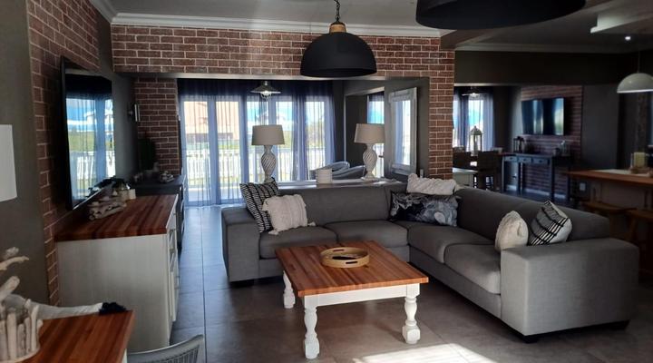 Pinnacle Point Units