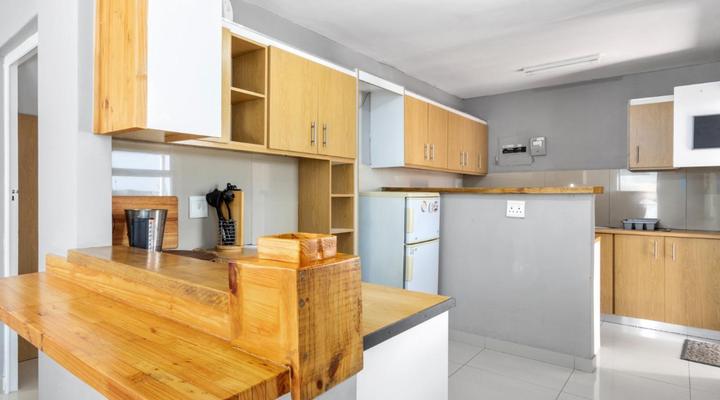 Weaver Manor On Calypso