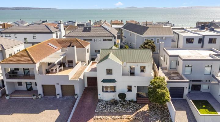 Weaver Manor On Calypso