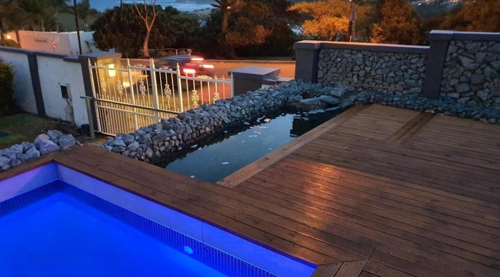 Reef View - East London