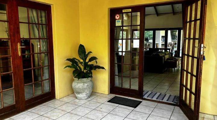 Botanica Guest House