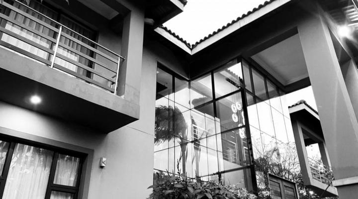 M-Crystals Guesthouse