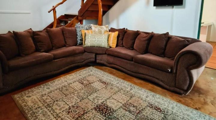 Artist Nest Guest House