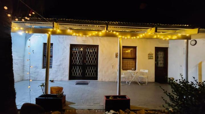 Artist Nest Guest House