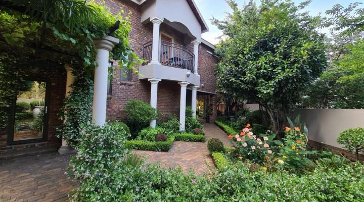 Feathers Guest House