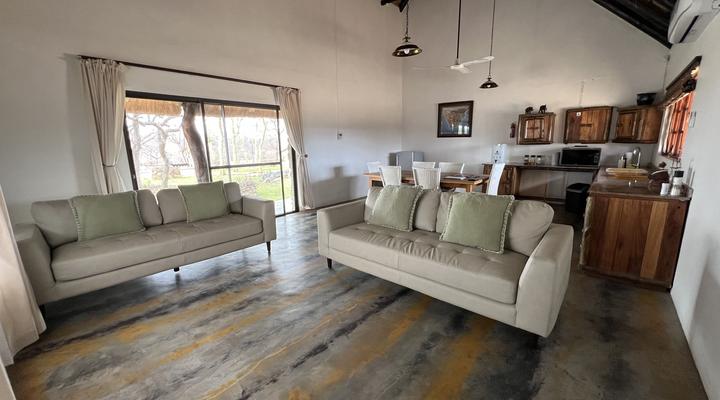 Thornhill Eco Lodge - Be at one with nature.