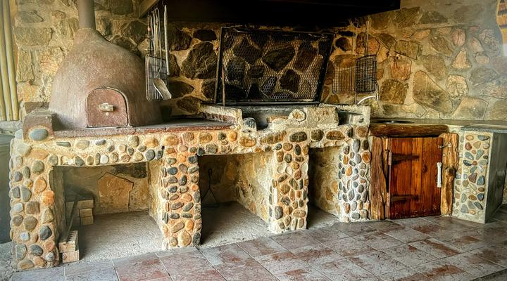 Thornhill Eco Lodge - Be at one with nature.