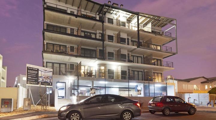 Manhattan on Coral 28