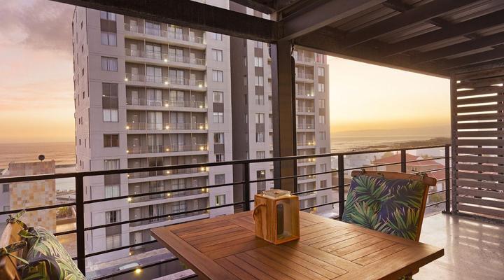 Manhattan on Coral 28