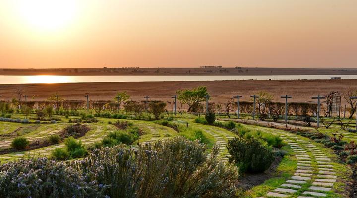 R'new at Vaal Estate