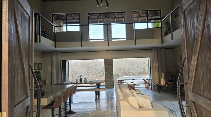 Inkolongwane Bush Lodge