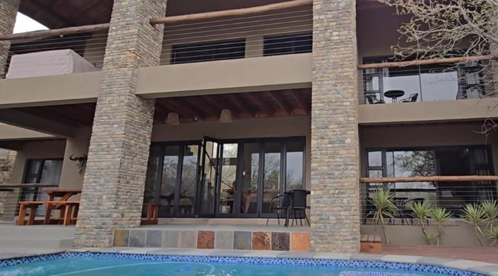 Inkolongwane Bush Lodge