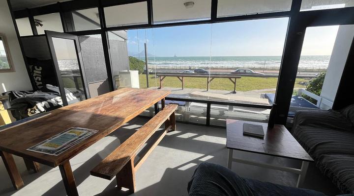 High Five Kite House