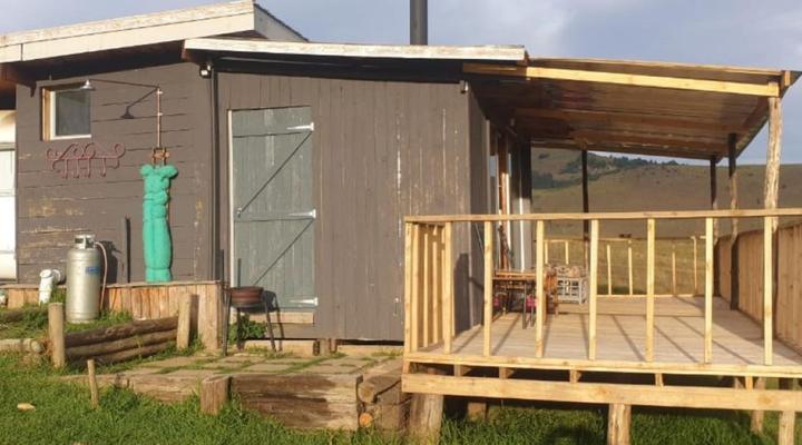 Tin Can Glamping Caravan