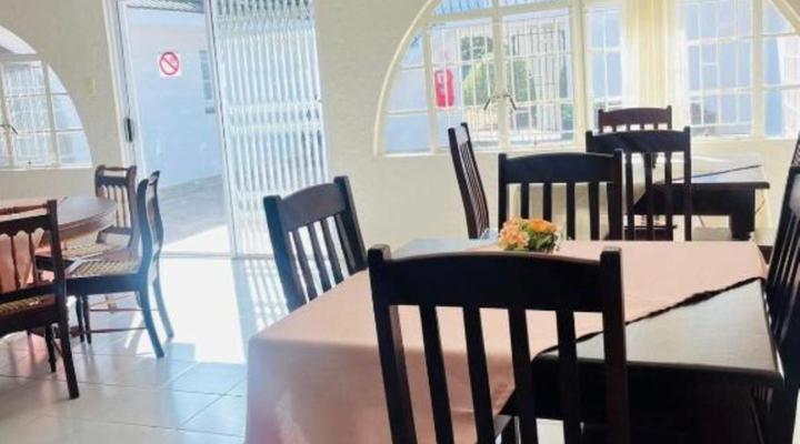 Oak Gardens Bed and Breakfast