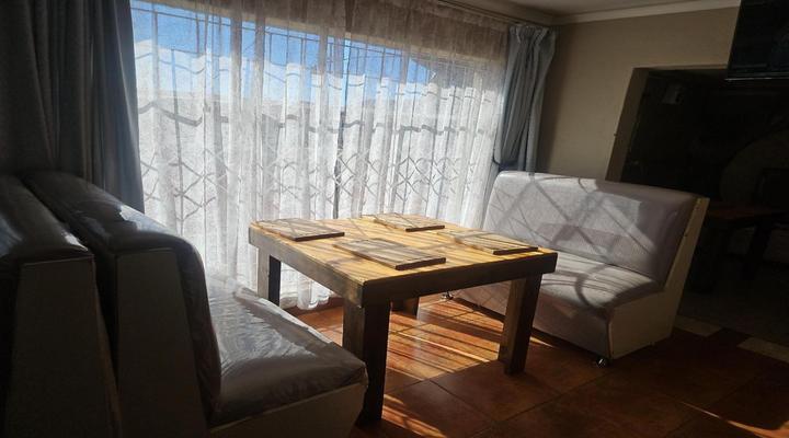 Naledi Lodge and Guesthouse