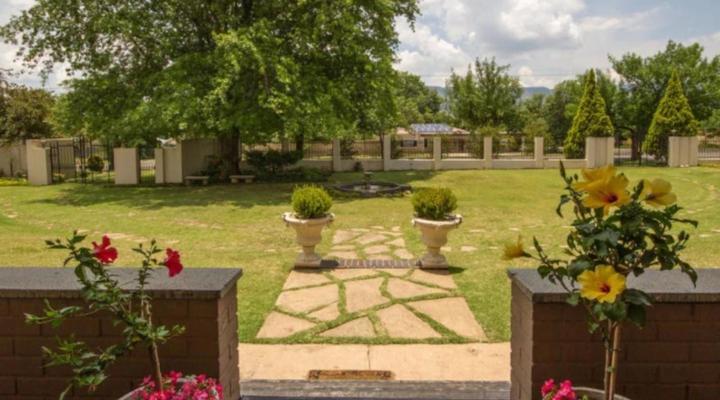 Africlassic Harrismith - Guest House