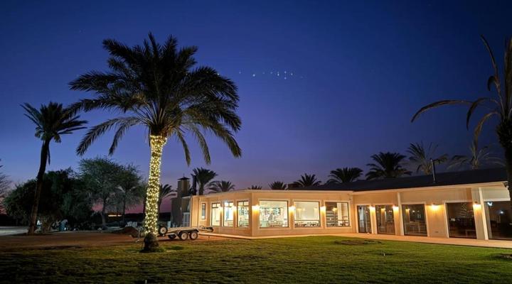 Flying Ostrich Guesthouse & Self-catering