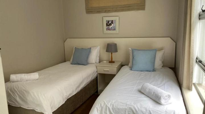 Smalstaan - Upstairs