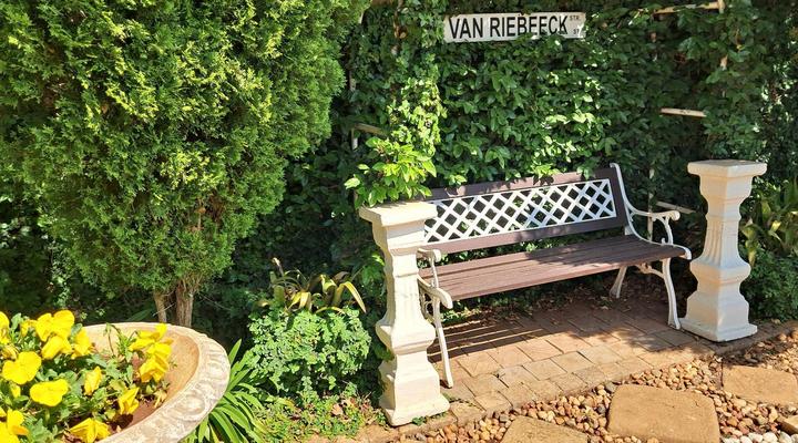 Jakkalsdraai Guesthouse