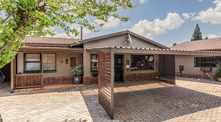 Golden Crest Guesthouse