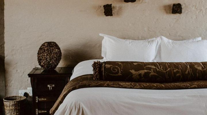 African Leaves Trout Lodge