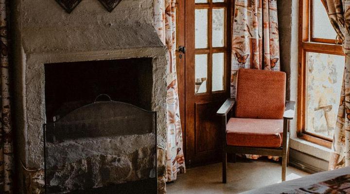 African Leaves Trout Lodge