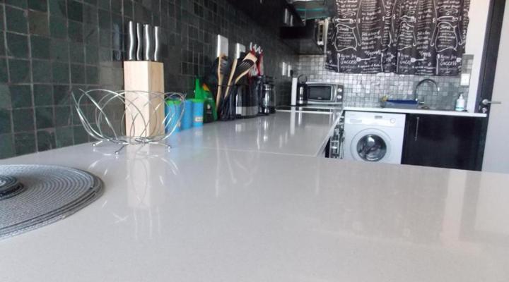 Apartments @ 77 on Independence