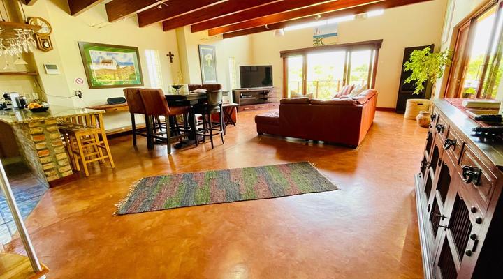 The Riverside Lodge 9