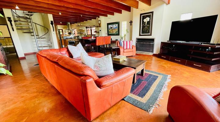 The Riverside Lodge 9