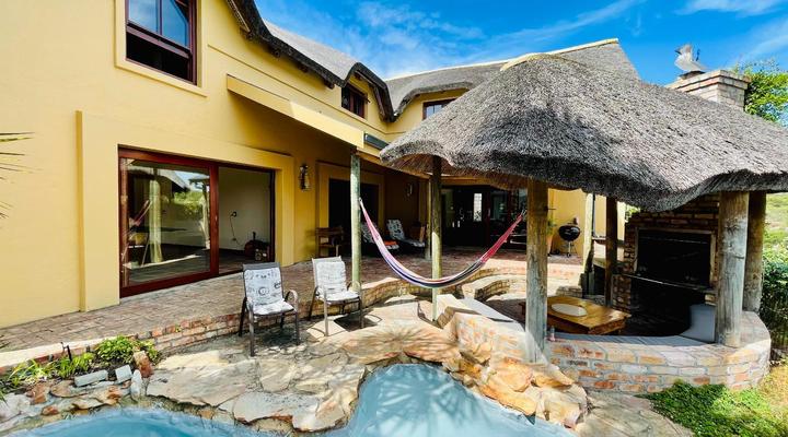 The Riverside Lodge 9