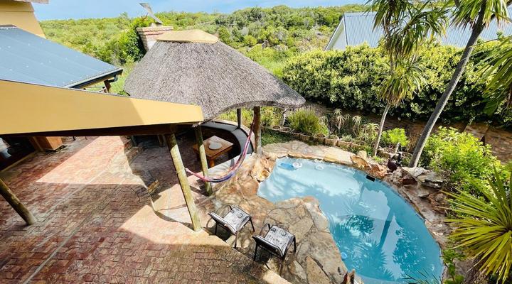 The Riverside Lodge 9