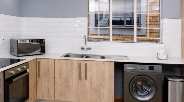 Uptown Apartments - Casalinga Villas