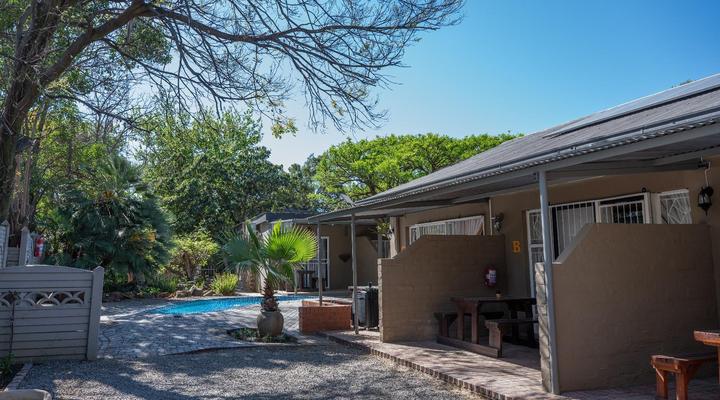 Cosy Cottages Guesthouse