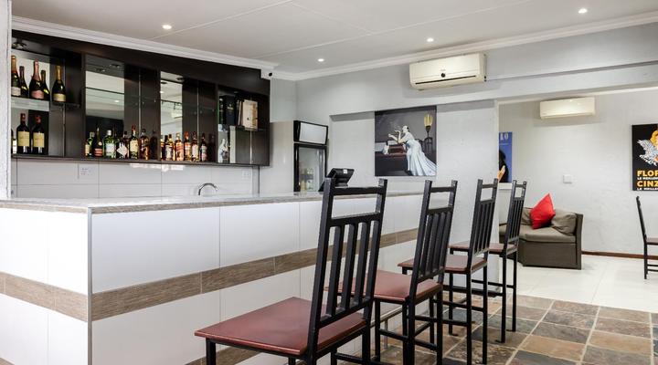 Point R40 Lodge - Conference, Self Catering & Spa