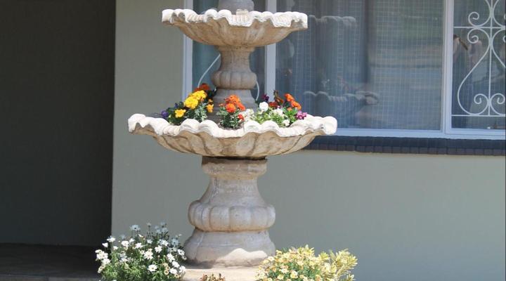 Courtyard Guest House