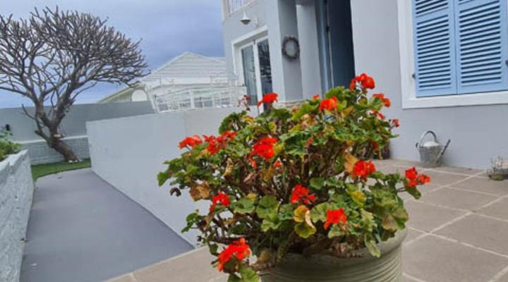 Beach House on 5th Hermanus