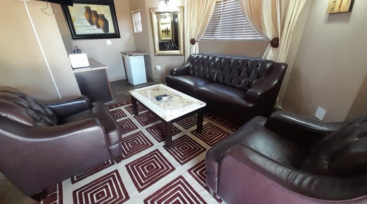 Gaggle Inn