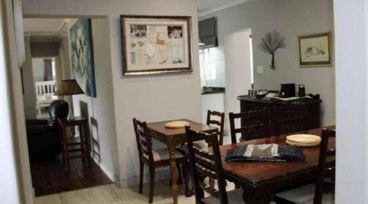 Green Acres Country House