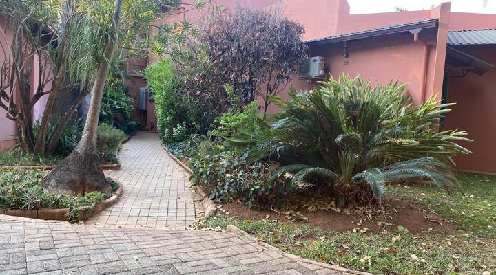 River Bird Guest House