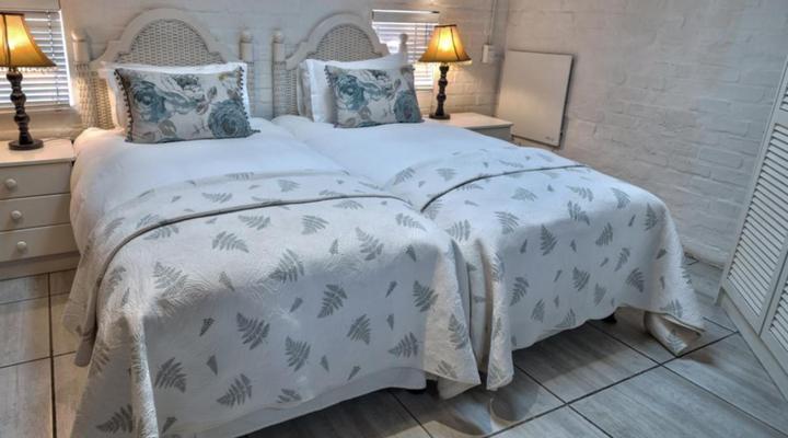 Los Olivos at the Yard