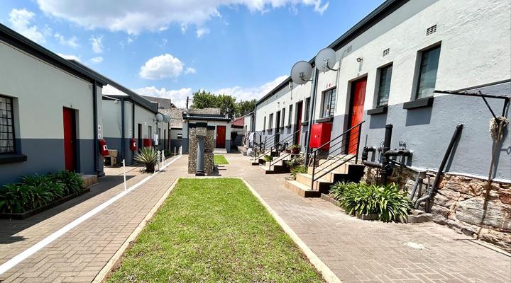 Ekuphumuleni Village