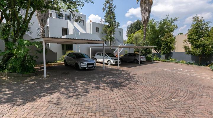 RAD STAYS - 60 Westpoint 89 Grayston