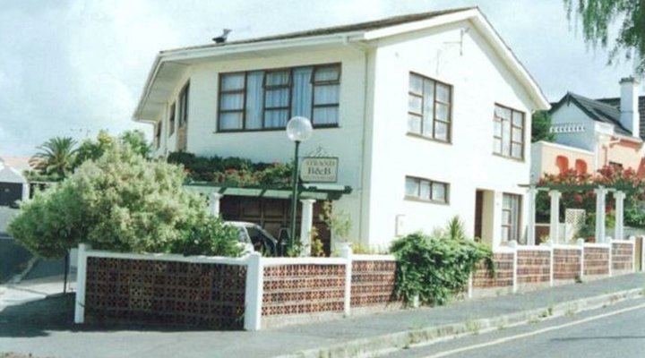 The Strand Bed and Breakfast