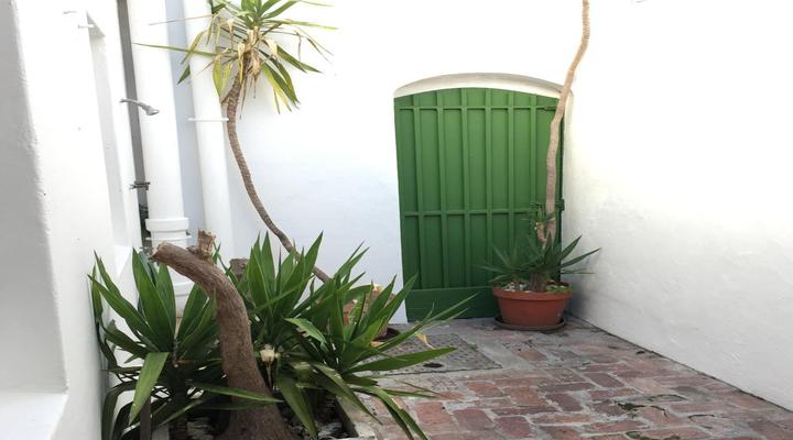 Loader Street Cottage