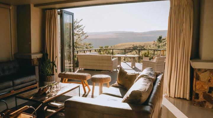 Mount High Luxury Country Lodge