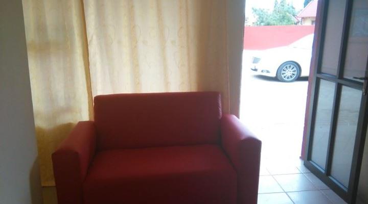 Maoto Guest House - Tembisa